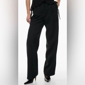 Aritzia Wilfred Effortless Pants in Black